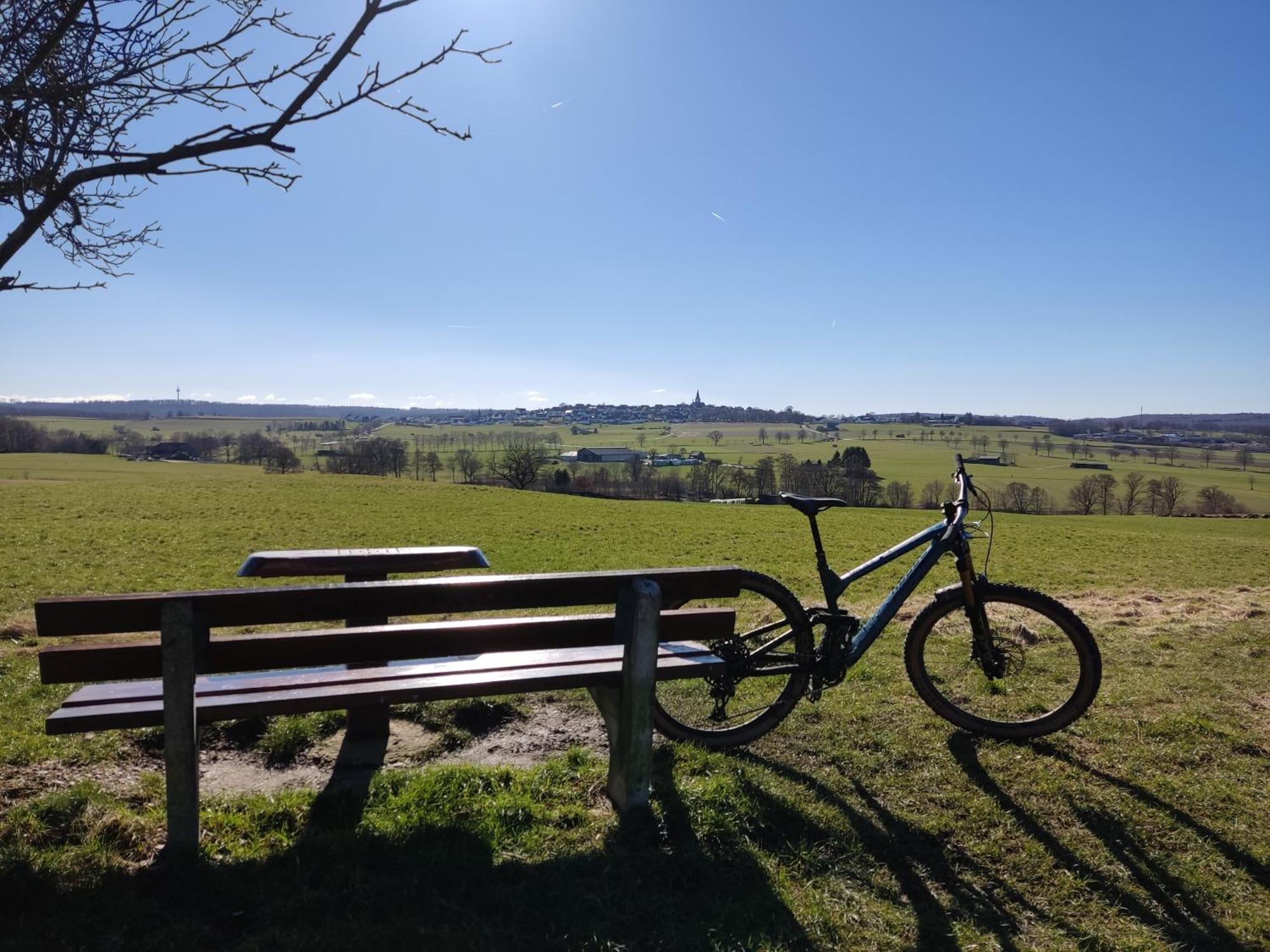 Ferienhaus Moehnetal Allagen Esterno foto